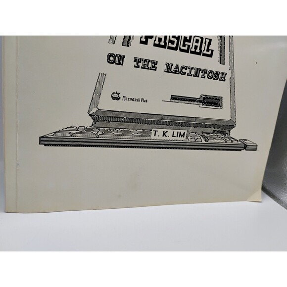 Vintage Problem Solving With Pascal On The Macintosh By Dr. T.K. Lim, 1992 - Picture 2 of 16